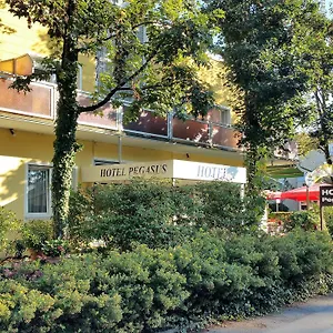 Hotel Pegasus ***